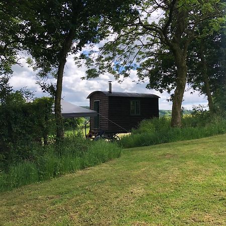 The Shepherds Hut At The Shippen, Tiphayes 霍尼顿 外观 照片