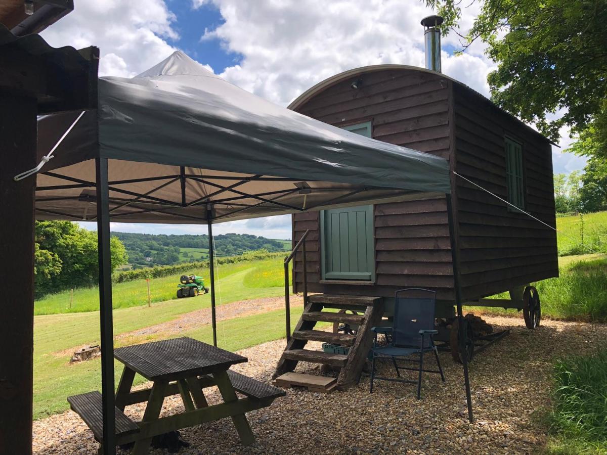 The Shepherds Hut At The Shippen, Tiphayes 霍尼顿 外观 照片