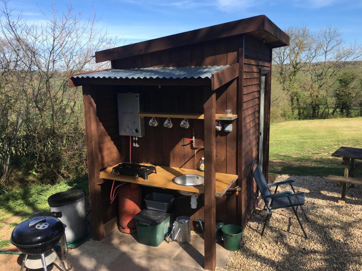 The Shepherds Hut At The Shippen, Tiphayes 霍尼顿 外观 照片